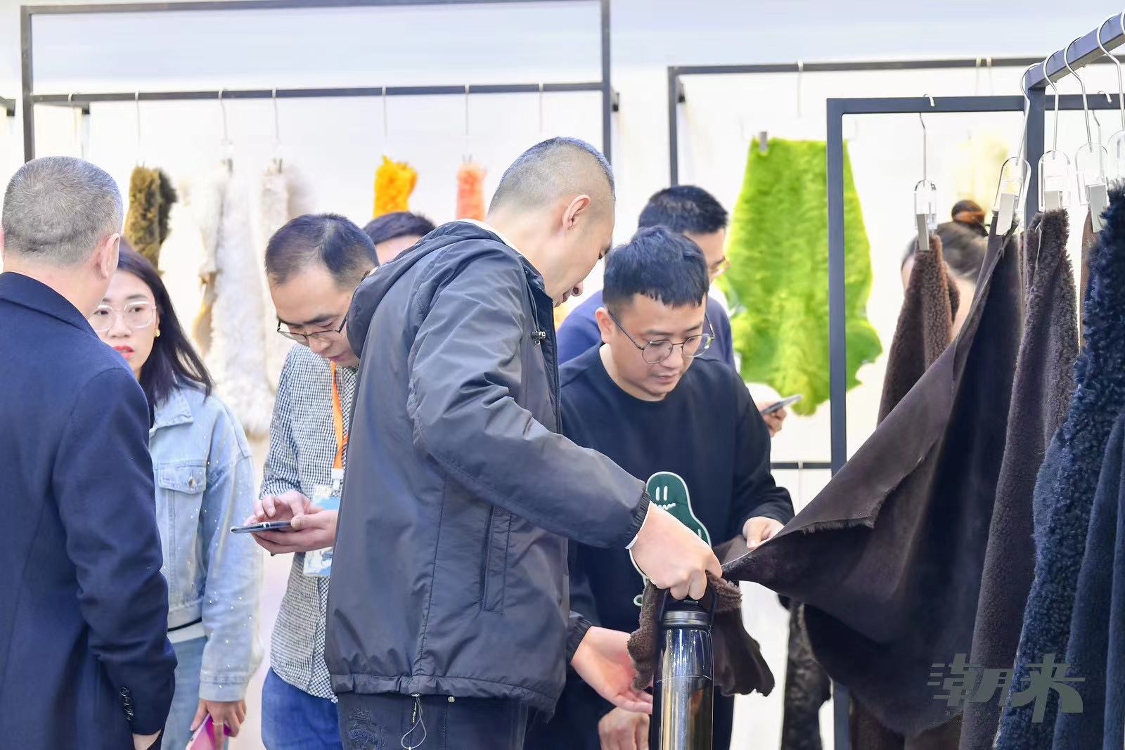 躍新永續(xù) 生態(tài)時尚--2023海寧中國國際皮革毛皮時裝面輔料展，匯聚可持續(xù)發(fā)展潮力量