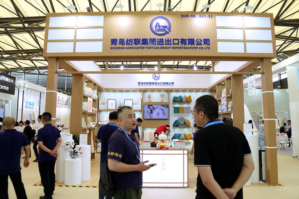 山東292家企業(yè)齊聚31屆華交會，青島家紡展團大放異彩