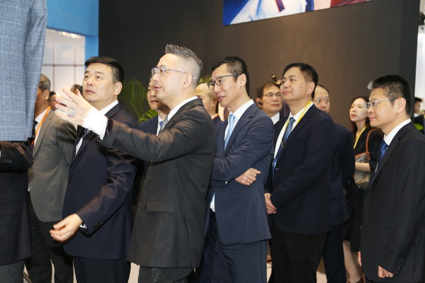 &ldquo;潮涌東方、風(fēng)尚寧波&rdquo;--2023寧波時(shí)尚節(jié)暨第27屆寧波國(guó)際服裝節(jié)盛大啟幕
