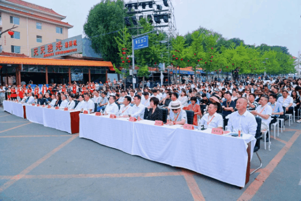&ldquo;泳&rdquo;動興城！2024東北亞（興城）國際泳裝博覽會開幕