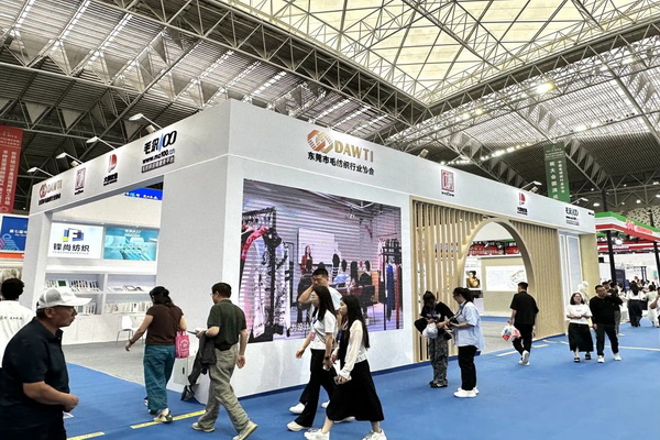 36家毛織企業(yè)抱團(tuán)參展中國（鄂爾多斯）國際羊絨羊毛展覽會，提升大朗品牌知名度