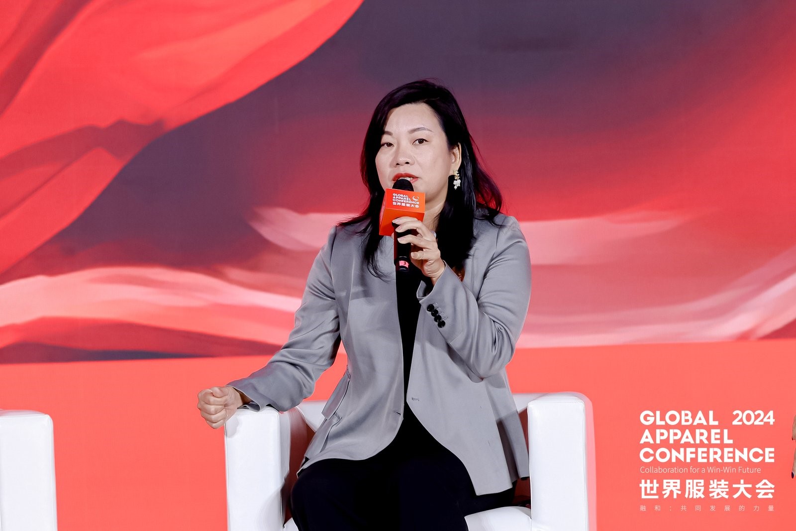 &ldquo;融和&rdquo;20個國家和地區(qū)服裝精英，2024世界服裝大會在東莞虎門開幕