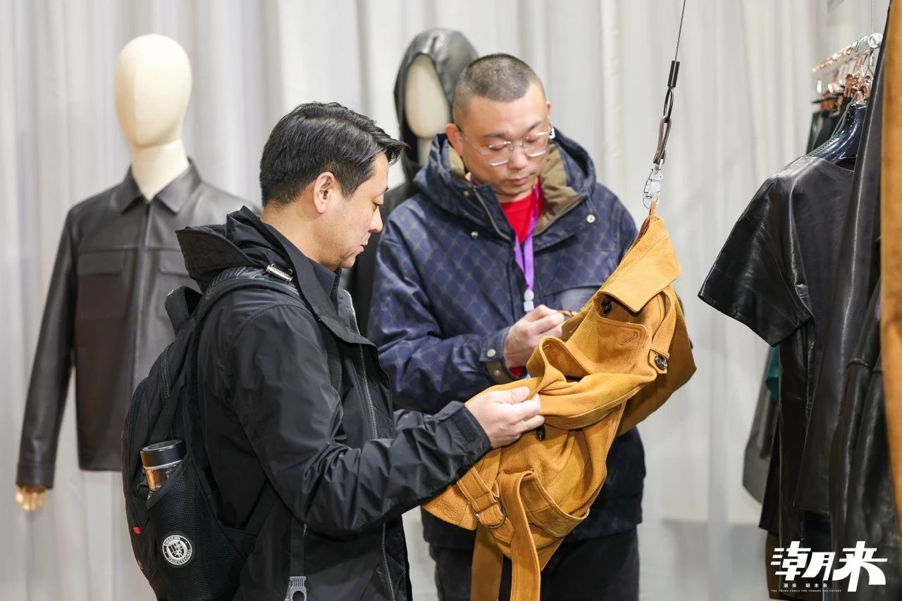 向&ldquo;心&rdquo;而生 逐&ldquo;質(zhì)&rdquo;而行 2025海寧中國國際皮革毛皮時(shí)裝面輔料展盛大開幕