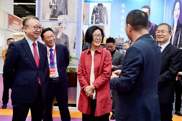 第六屆江西(贛州)紡織服裝產(chǎn)業(yè)博覽會(huì)