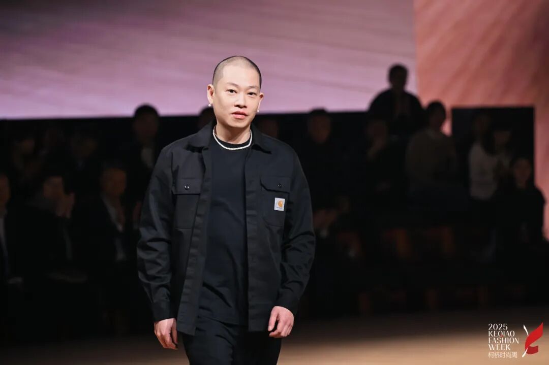 2025柯橋時(shí)尚周（秋季）啟幕！十年織夢(mèng)，時(shí)尚共鳴&ldquo;洄響&rdquo;千年紡都