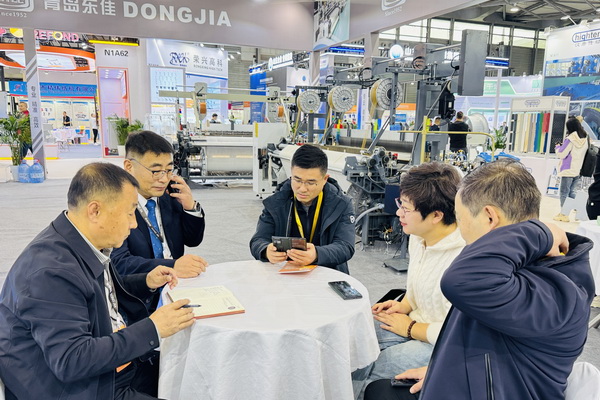 創(chuàng)新科技引領產業(yè)未來，ShanghaiTex 2025圓滿收官－2027年再赴申城之約
