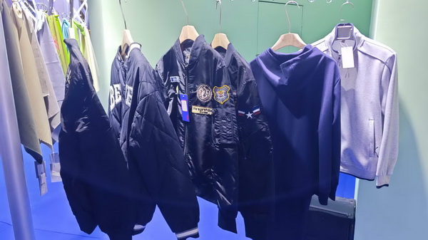 功能科技&ldquo;刷屏&rdquo;海博會！FabricsChina時(shí)尚與科技創(chuàng)新產(chǎn)品在石獅發(fā)布