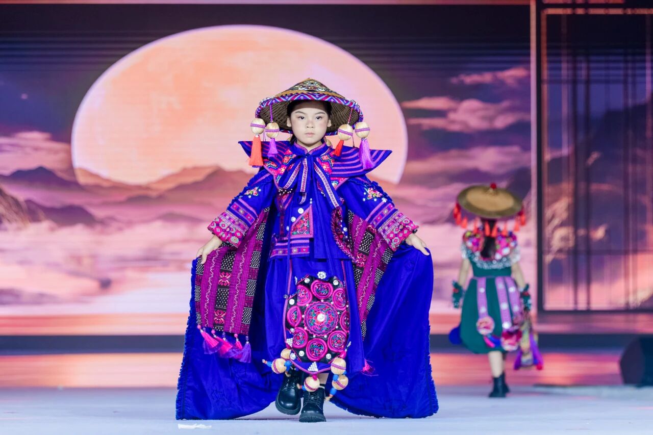 毛織三大盛會(huì)6月同期亮相大朗！將以&ldquo;智造+非遺&rdquo;引領(lǐng)產(chǎn)業(yè)價(jià)值